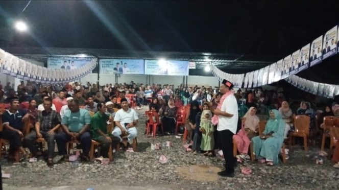 
					Warga Manggeng Antusias Ikuti Kampanye Dialogis Syech Fadhil Meski Diguyur Hujan Deras