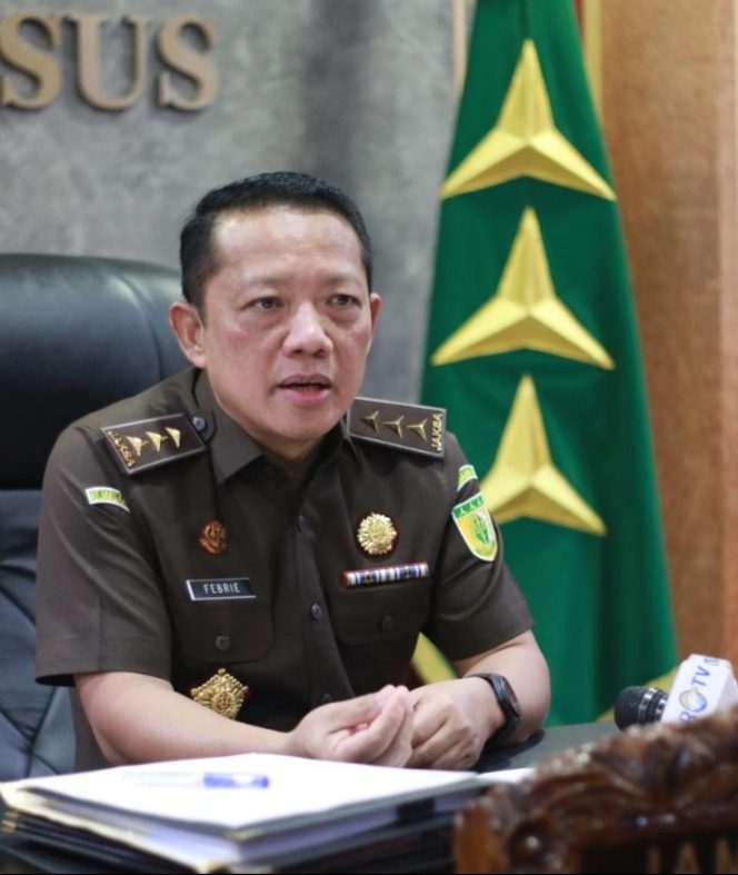 
					Kejagung Periksa Dua Saksi Terkait Perkara Gratifikasi, Penanganan Perkara Terpidana Ronald Tannur