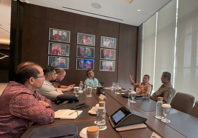 
					Didepan Ketum Kadin Anindya Bakrie, Wakil Gubernur Terpilih Presentasikan Peluang Investasi di Aceh 