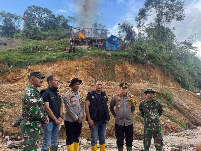 
					Ditreskrimsus Polda Aceh Tertibkan Tambang Emas ilegal di Pidie