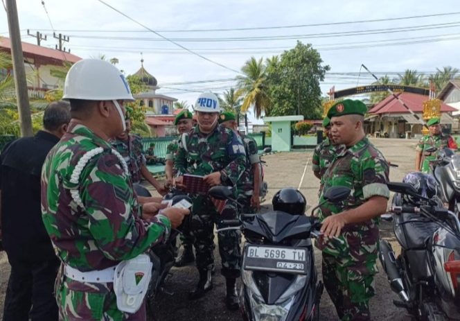 
					Tidak Lanjuti Perintah Komando Atas, Kodim 0107 Aceh Selatan Laksanakan Pengecekan Kendaraan Pribadi