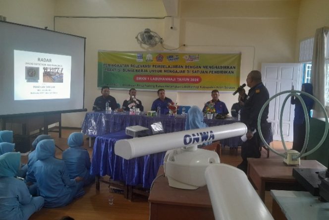 
					Penyelarasan Kurikulum SMKN 1 Labuhanhaji dengan DUDI, Kepsek : Langkah Maju Pendidikan Vokasional