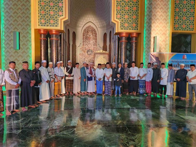 
					Pemkab Nagan Raya Gelar Peringatan Isra Mi’raj 1446 H di Masjid Giok