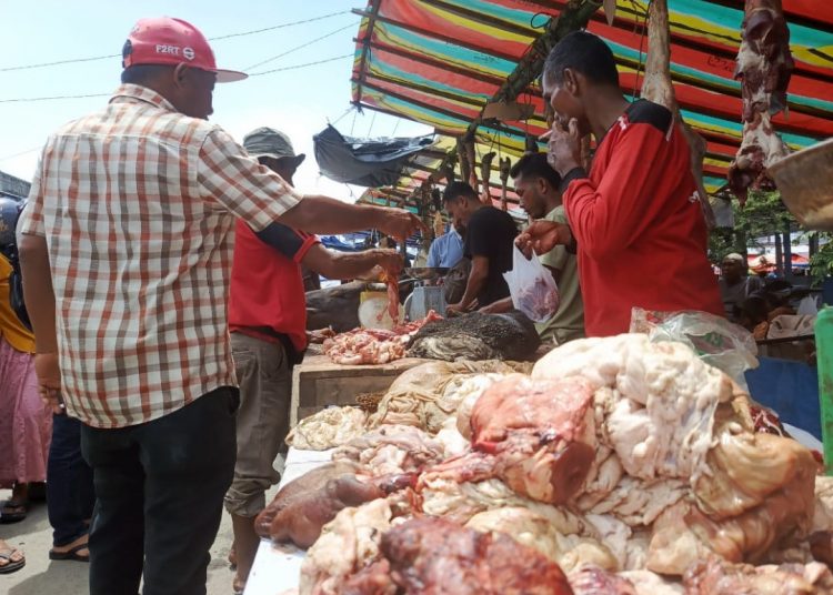 Pasokan Daging Di Pasar Meulaboh, Kabupaten Aceh Barat, Foto Dani Kamis (27/2/2025)