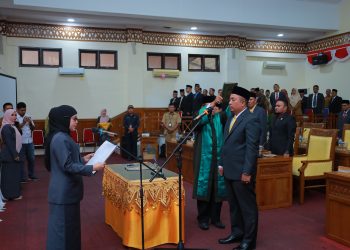DPRK Aceh Barat Gelar Rapat Paripurna Pengambilan Sumpah PAW Anggota DPRK