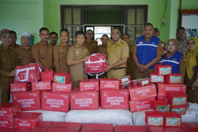
					Pemkab Nagan Raya Salurkan Bantuan untuk Masyarakat Terdampak Banjir