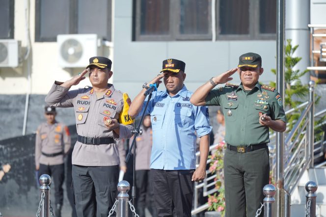 
					Wakil Bupati Nagan Raya Pimpin Apel Gelar Pasukan Operasi Ketupat Seulawah 2025