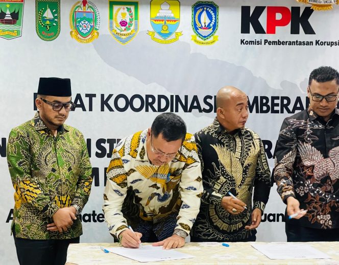 
					Bupati TRK Hadiri Rakor Penguatan Sinergi KPK dan Pemerintah Daerah di Jakarta