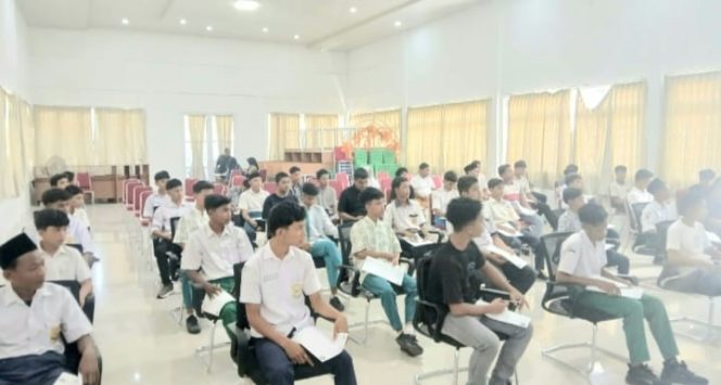 
					425 Calon Siswa Baru di Aceh Barat Bersaing Memperebutkan 350 Kursi pada SMK Negeri 2 Meulaboh