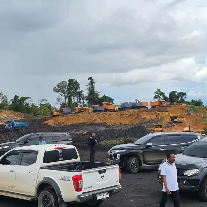 
					Rugikan Daerah, PT AJB dan PT MIFA Diduga Keruk Hasil Alam Secara Ilegal di Nagan Raya