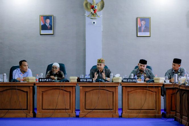 
					DPRK Nagan Raya rekomendasikan penyegelan PT Mifa dan PT AJB 