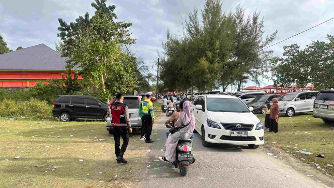 
					Personel Pos Pam Polres Asel Tingkatkan Patroli Tempat Wisata