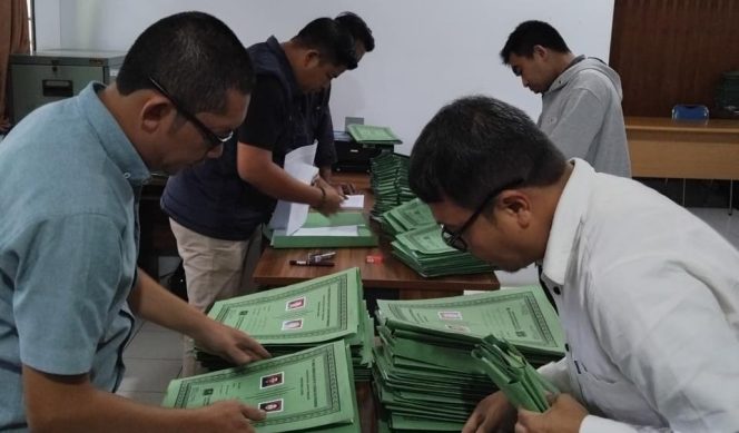 
					Bongkar Dugaan Pembiayaan Fiktif Rp48 Miliar, Ditreskrimsus Polda Aceh Geledah Kantor BPRS Gayo Aceh Tengah