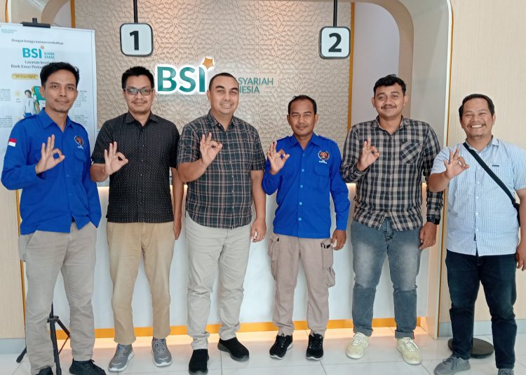 Ketua dan Pengurus PWI Nagan Raya Lakukan Silaturahmi ke BSI Kuala-Meulaboh , Rabu (22/5/2025). | Foto : ist