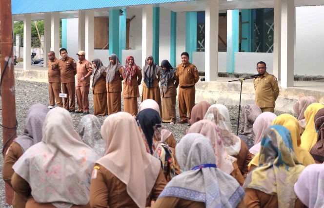 
					Wabup Nagan Raya Pimpin Apel di RSUD Sultan Iskandar Muda