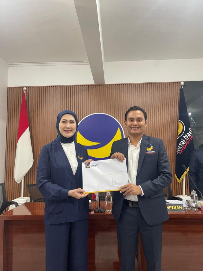 
					Akis Jasuli Resmi Ditunjuk Jadi Ketua NasDem Kabupaten Sumenep