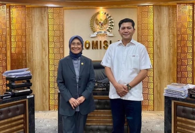 
					Tingkatkan Kualitas Pendidikan di Negeri Pala, Bupati Mirwan Jalin Kolaborasi dengan Komisi X DPR RI