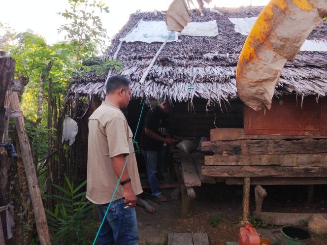 
					Pj Keuchik Ujong Patihah Berbagi Kebahagiaan dengan Warganya yang Kurang Beruntung Secara Ekonomi 