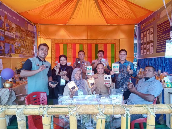 
					KNPI Nagan Raya Tampilkan Kopi Beutong, Minyak Wangi Serai, dan Produk Lokal Unggulan di Stand HUT Nagan Raya ke-23