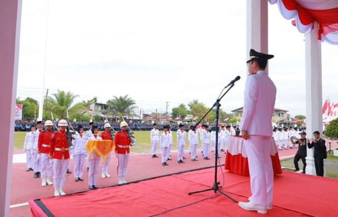 
					Perdana, Bupati Tarmizi Pimpin Upacara 17 Agustus di Lapangan Dinas Pendidikan Aceh Barat