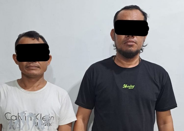 Penyidik Ditreskrimum Polda Aceh menetapkan dua orang terduga pelaku keributan di Kantor Dinas Perkim, Kamis (14/8/2025). | Foto: Ist