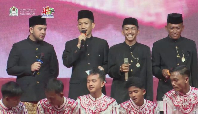 
					Penutupan PKAB HUT Kota Meulaboh ke 437, Bupati Tarmizi Tampil Sebagai Syech Lantunkan Syair Petuah Kehidupan