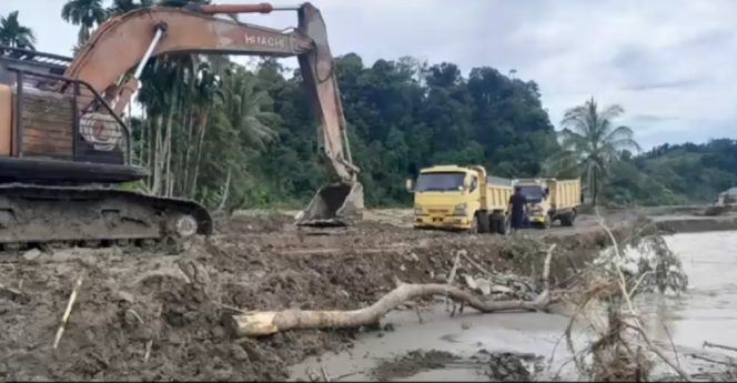 
					PUPR Aceh Barat Tanggap Cepat Normalisasi Sejumlah Infrastruktur Rusak Pasca Banjir