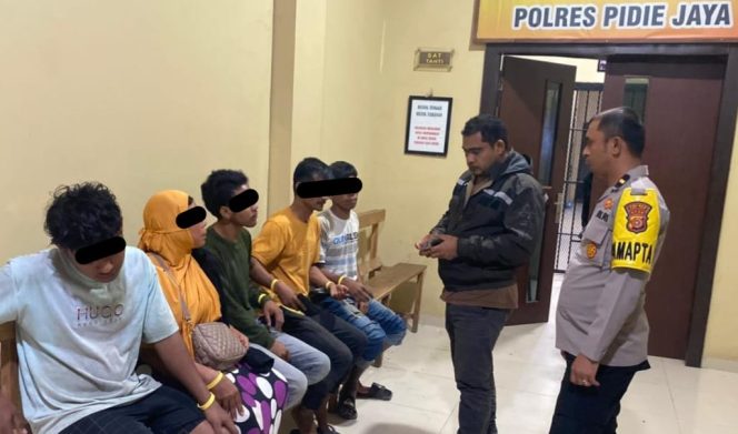 
					Sebarkan Info Bohong Naiknya Air Laut saat Musibah Banjir, Polisi Amankan Lima Penyebar Hoaks 