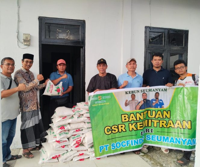 
					Terus Berkontribusi Nyata, PT Socfindo Seumayam Salurkan Ratusan Paket Sembako untuk Masyarakat Terdampak Banjir di Darul Makmur 
