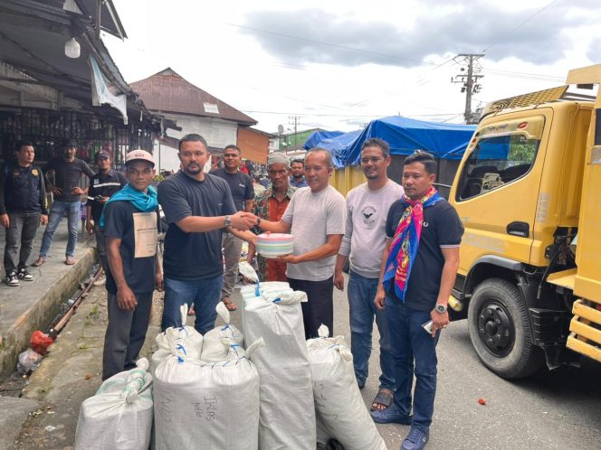 
					Sat Reskrim Polres Nagan Raya Salurkan Bantuan untuk Korban Banjir Bandang di Beutong Ateuh