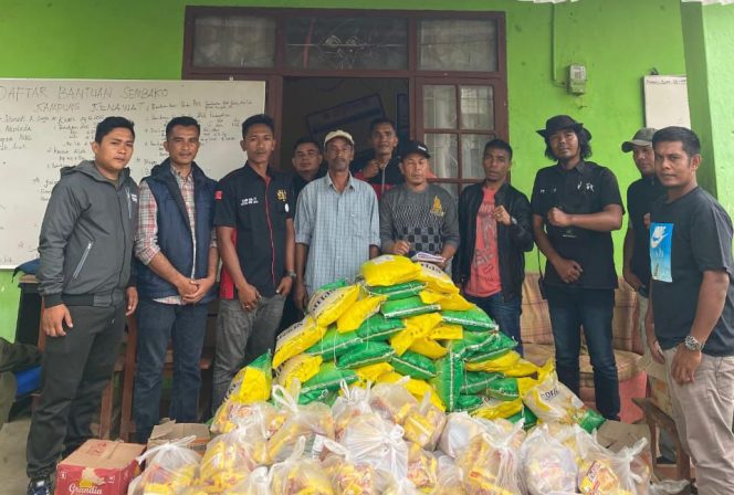 
					Relawan Jaringan Aneuk Syuhada Aceh (JASA) Nagan Raya Salurkan 7 Ton Bantuan Di Aceh Tengah