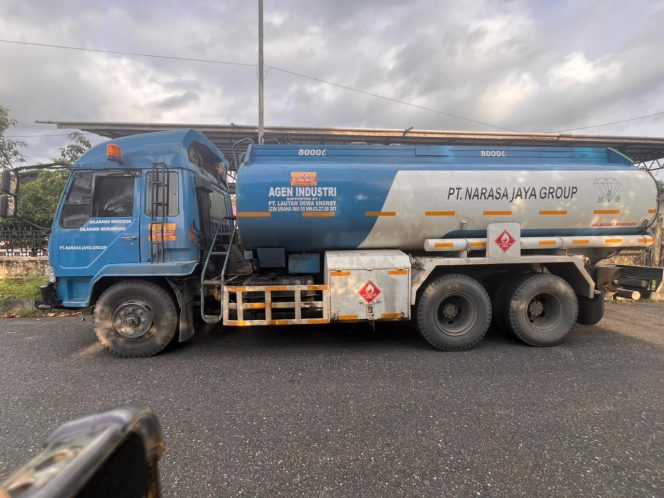 
					Truk Tangki Diduga Bermuatan BBM Bersubsidi Ilegal Diamankan Polres Nagan Raya