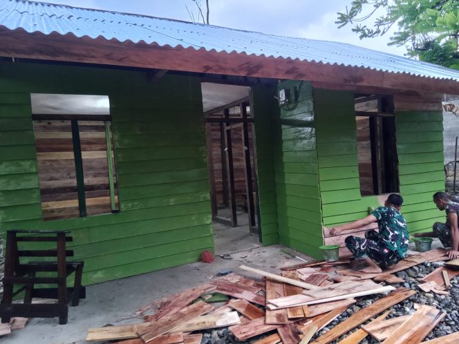 
					Satgas TMMD ke 127 Kodim 0116 Nagan Raya terus kebut penyelesaian RTLH Warga