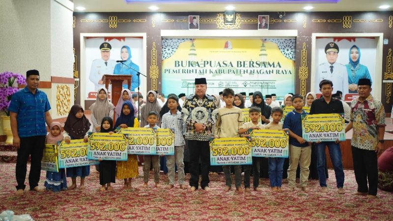 Bupati TRK Serahkan Bantuan Satu Miliar Lebih kepada 1.832 Anak Yatim di Nagan Raya