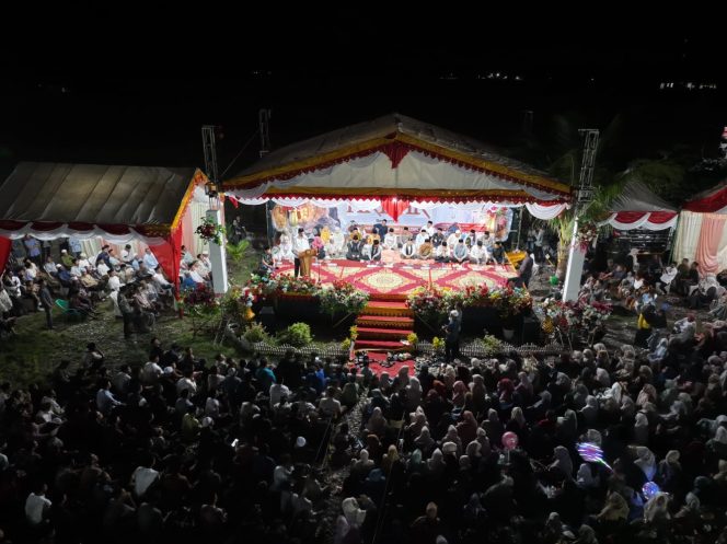 
					Pulang Kampung, Masyarakat Aceh Selatan Ramaikan Tabligh Akbar Tgk Habibie Nawawi