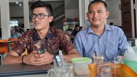 Sekretaris SaKA, Erisman didampingi Ketua SaKA, Miswar. 