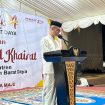Wabup Abdya Zaman Akli membuka kegiatan perlombaan Dalail Khairat di halaman Masjid Agung Baitul Ghafur, Selasa, 14 April 2026, malam. 
NARASITERKINI|TAUFIK
