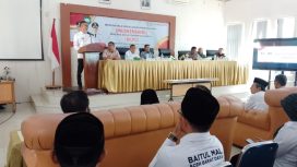 Wabup Abdya Zaman Akli memberikan sambutan pada kegiatan Pembukaan Musrenbang RKPD tahun 2027 di Aula Teungku Dikila, Rabu, 15 April 2026.
NARASITERKINI | TAUFIK
