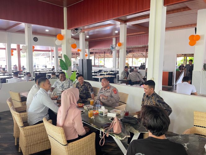 
					Ngopi Berjuta Solusi, Kapolres Nagan Raya Ajak Influencer Ngopi di MJD Kupi untuk Perkuat Sinergi Informasi Positif  