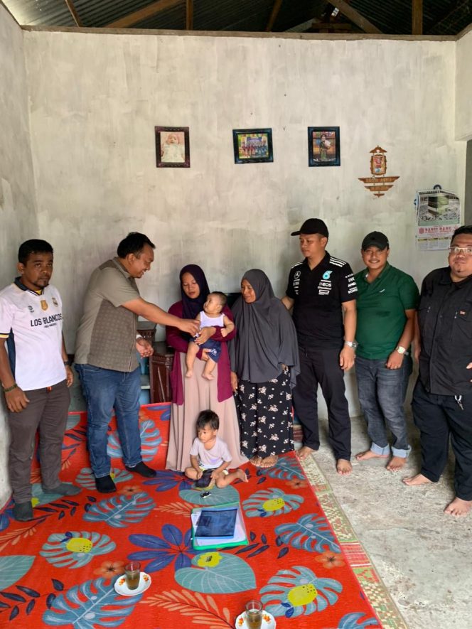 
					Sempat Viral Media Bayi Bocor Jantung, Wakil Ketua I DPRK Nagan Raya Berkunjung dan Salurkan Bantuan
