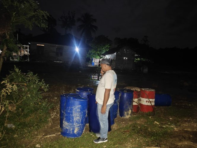 
					Tak ada Pemilik, Polisi Temukan 2.000 Liter Diduga BBM Bio Solar Bersubsidi di Gunong Nagan 
