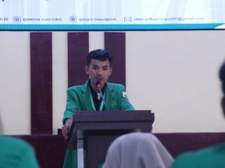 Presiden Mahasiswa STAIN Teungku Dirundeng Meulaboh (STAIN TDM), Alfa Salam,