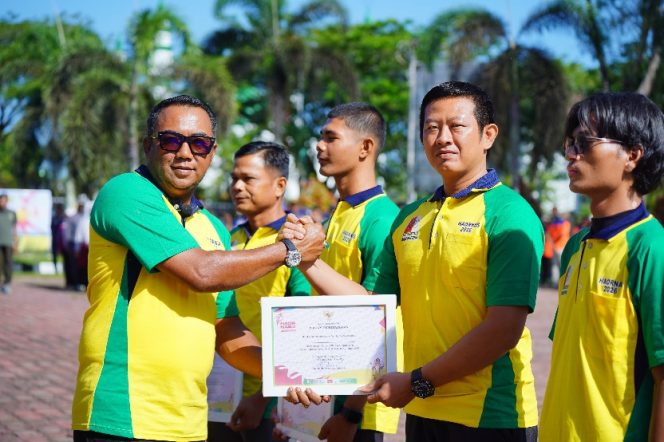 
					HAORNAS ke-43, Pemkab Nagan Raya Beri Penghargaan kepada Atlet dan Pelatih Berprestasi